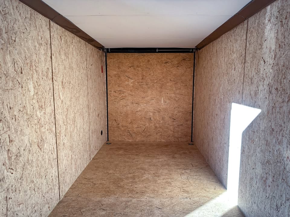 Quake 7x16 | 84" Interior Height - Image 6