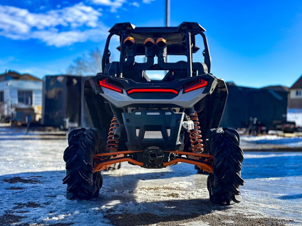RZR XP Highlifter | 150km - Image 6