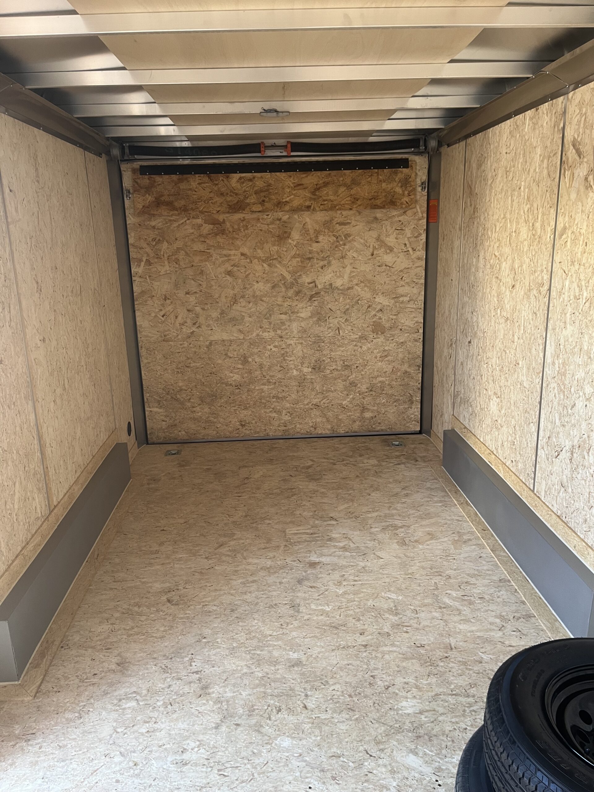 Triumph 7.5x14 - Aluminum Frame - Image 5