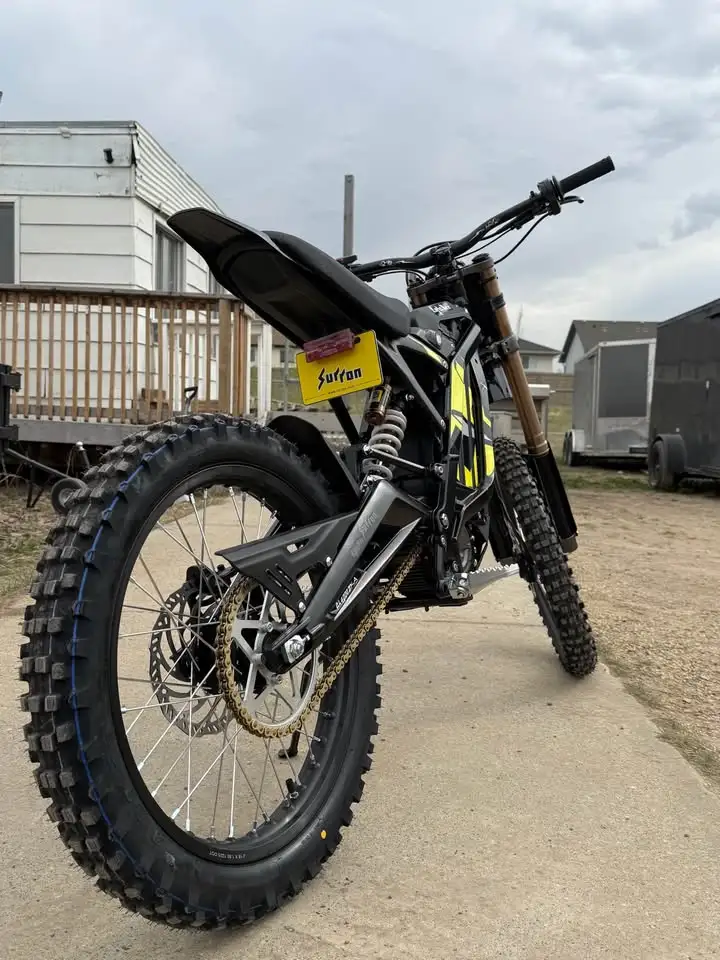 2025 Surron Light Bee X backside