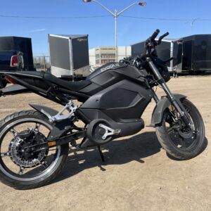 2025-Evoque-E-tron-Electric-Motorcycle-4315-scaled.jpg