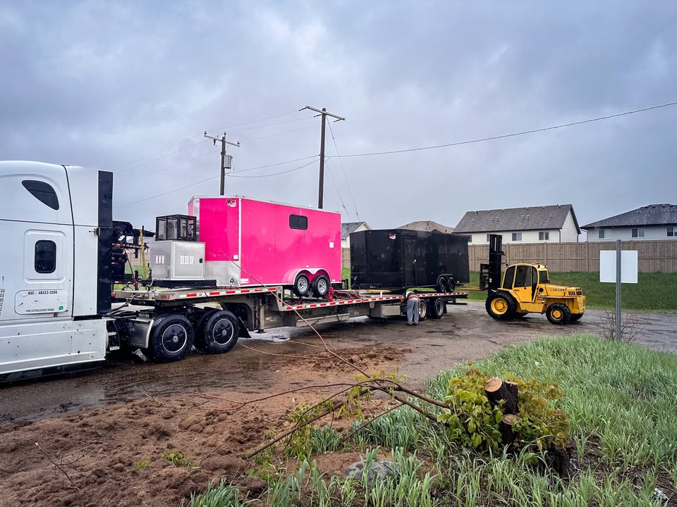 2026 Custom Dog Grooming Trailer - Image 11