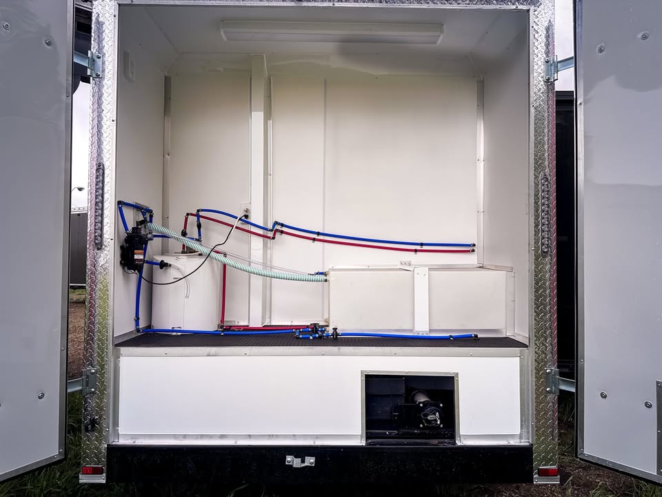 2026 Custom Dog Grooming Trailer - Image 6