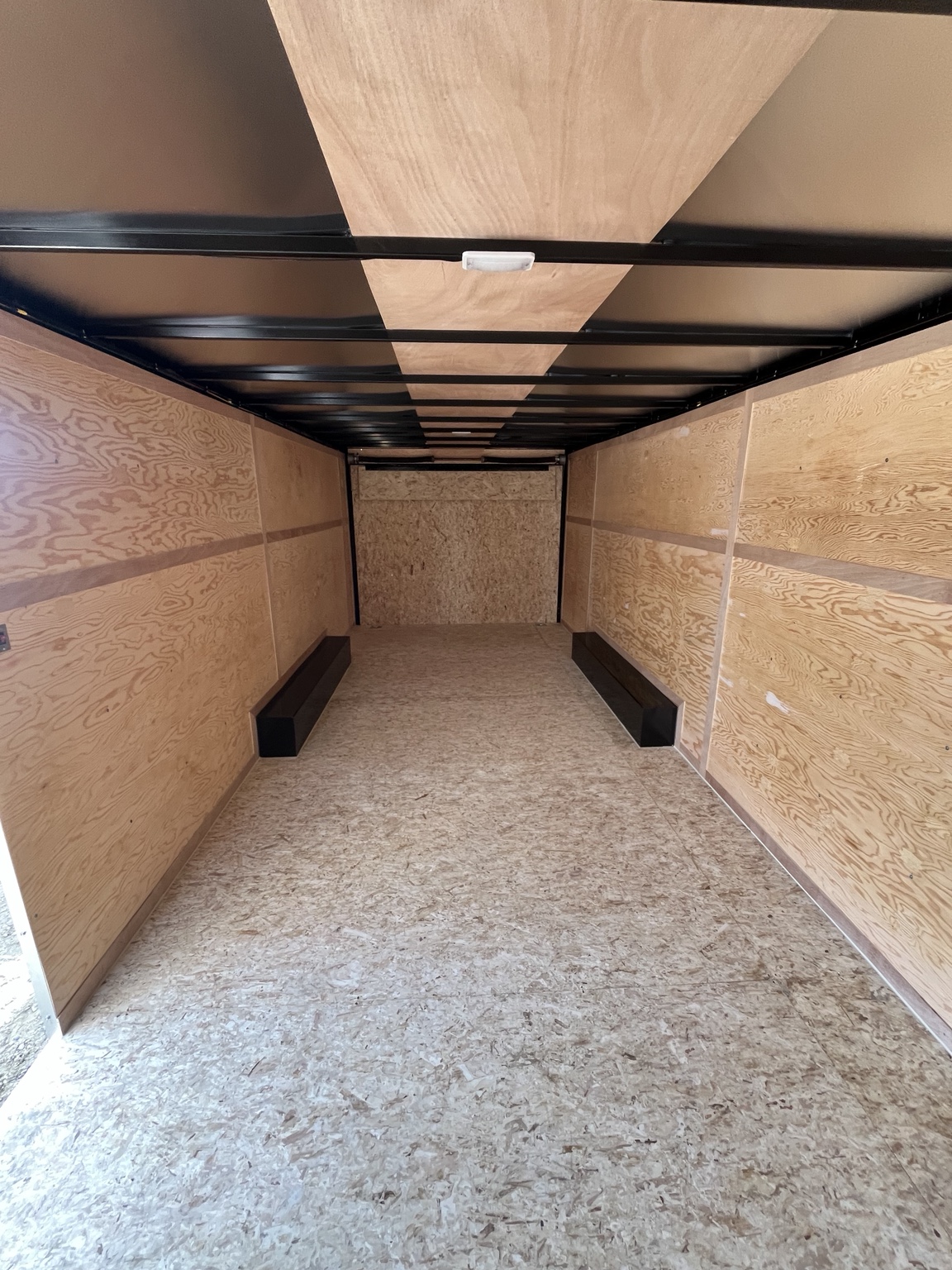 8.5x20 | Ramp Door - Image 4